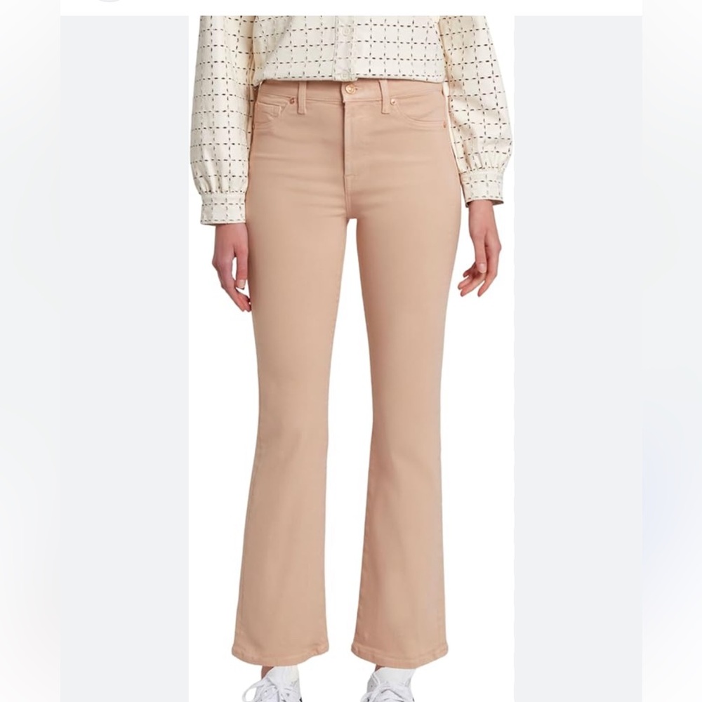 🍾NWT 7 for all mankind  high waist classic flare cream Jeans, size 24